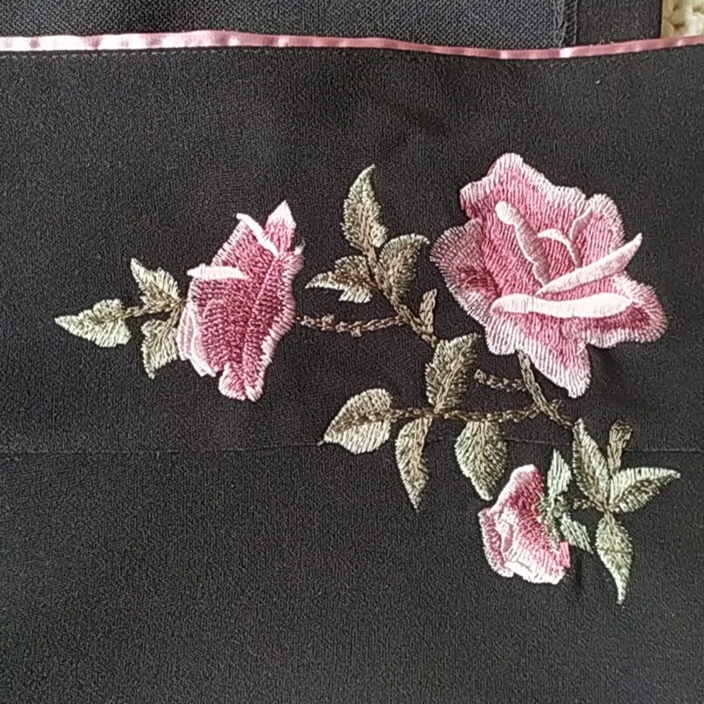 Unique Embroidered Rose Blazer - Picture 4 of 16